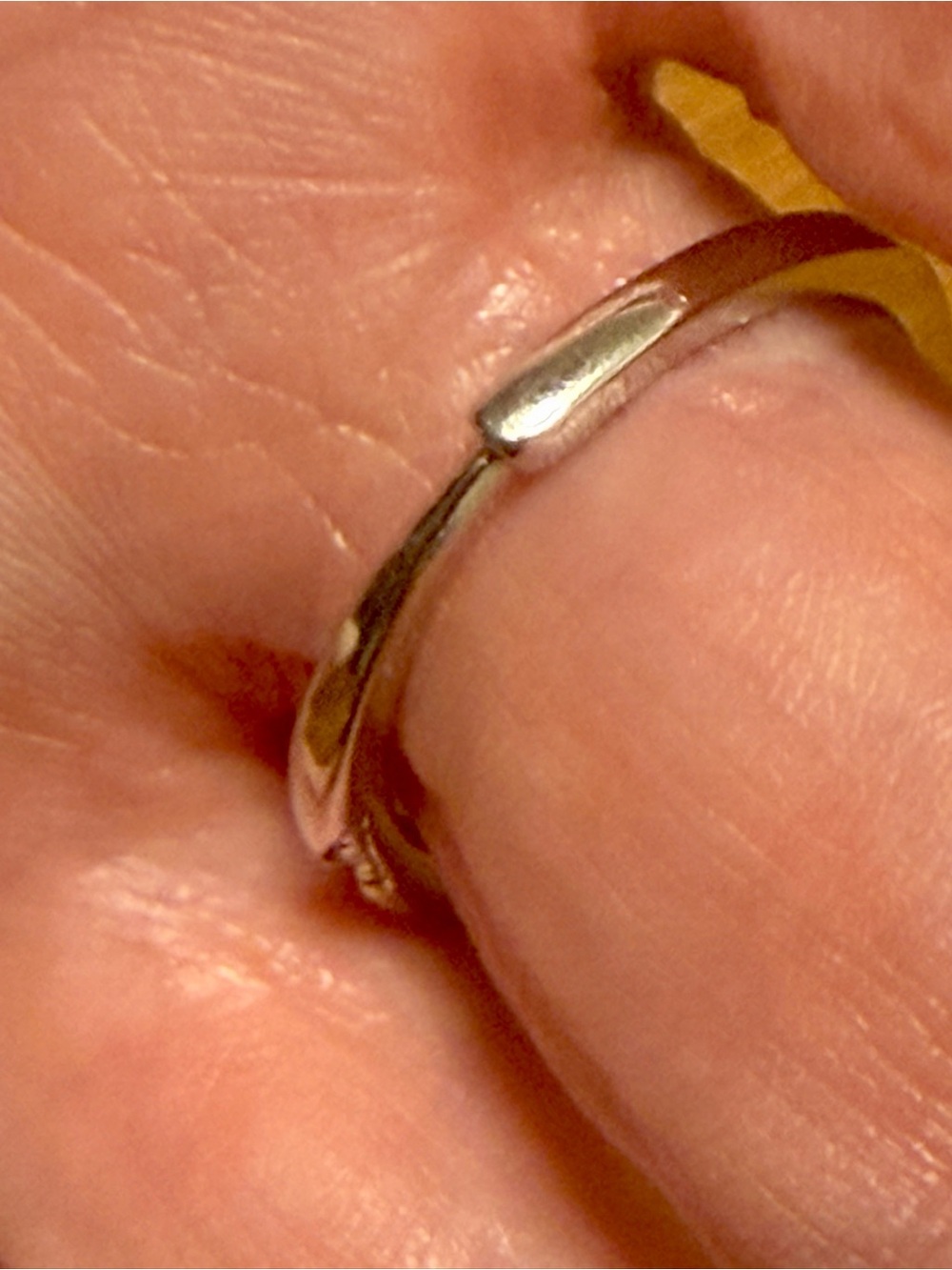 1 Ct Moissanite Solitaire Ring Size 8 | Adjustable S925 Sterling Silver Band - Picture 5 of 5